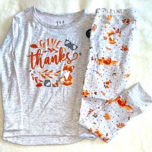 🍁Girl’s Fall pajama set